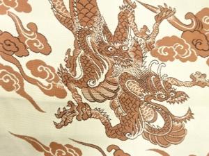 アンティーク　雲龍模様織り出し　名古屋帯